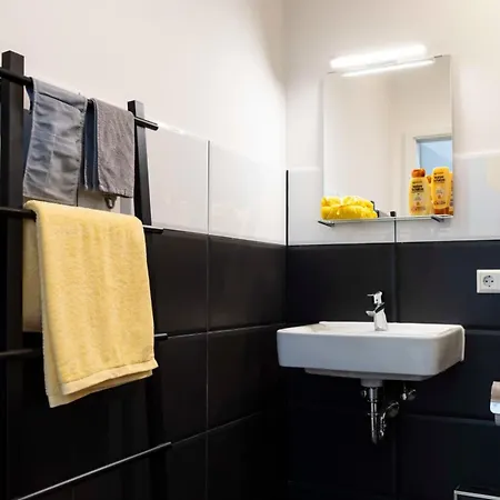 דירה Family At Mauerpark Selfcheckin Street Parking *